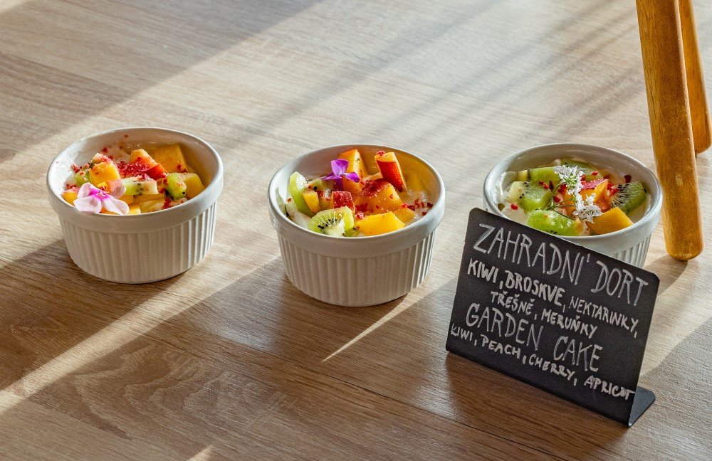 EUROPEAN FRUITS 7